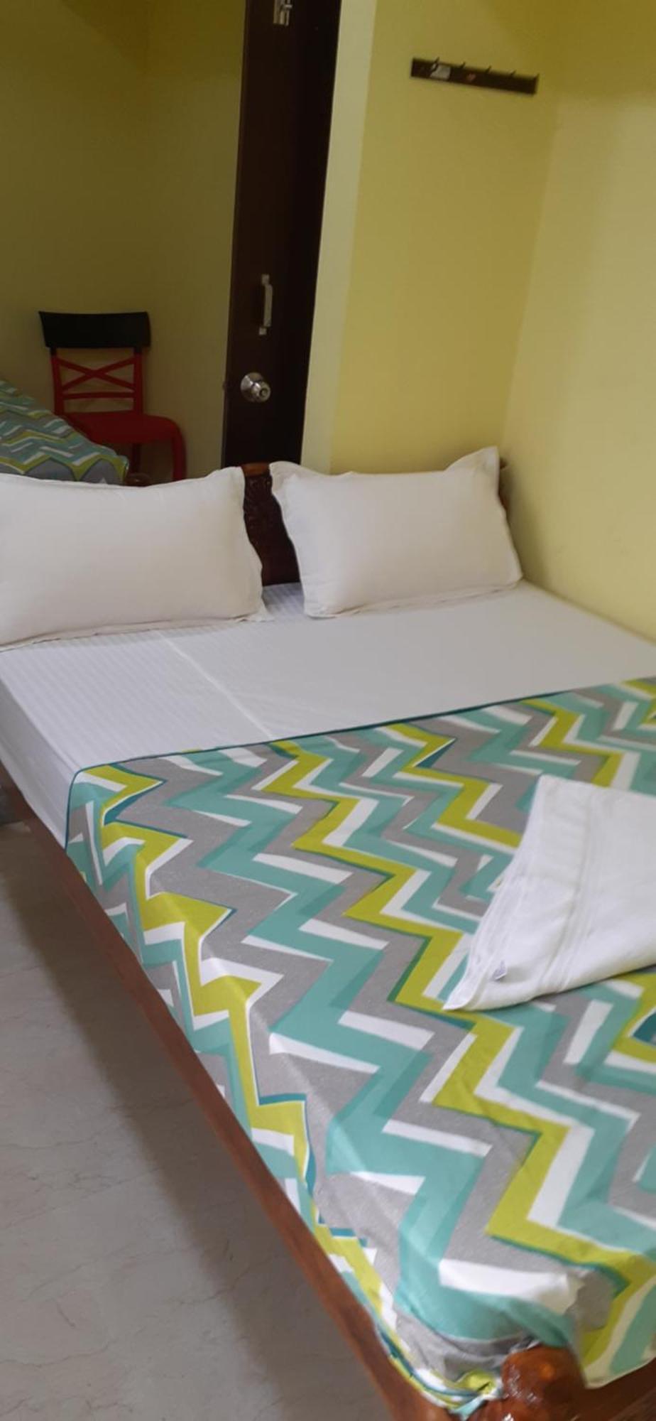 Varadhar Guest House Kanchipuram Exterior foto